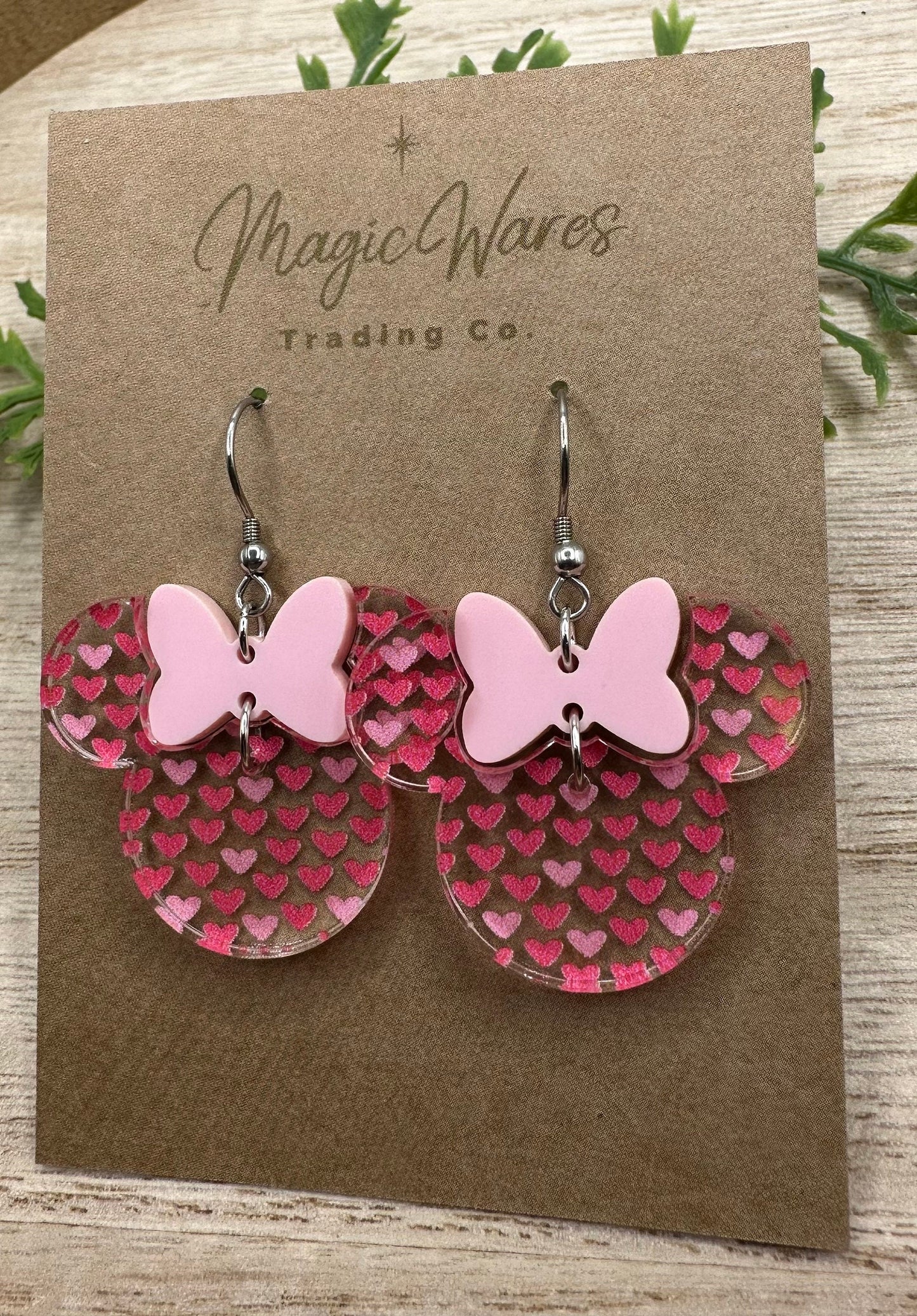 Sweetheart Minnie, Pink Acrylic Minnie Bow Dangle, Laser cut Hearts Pattern Acrylic Earrings, handmade earrings, Glowforge Earrings