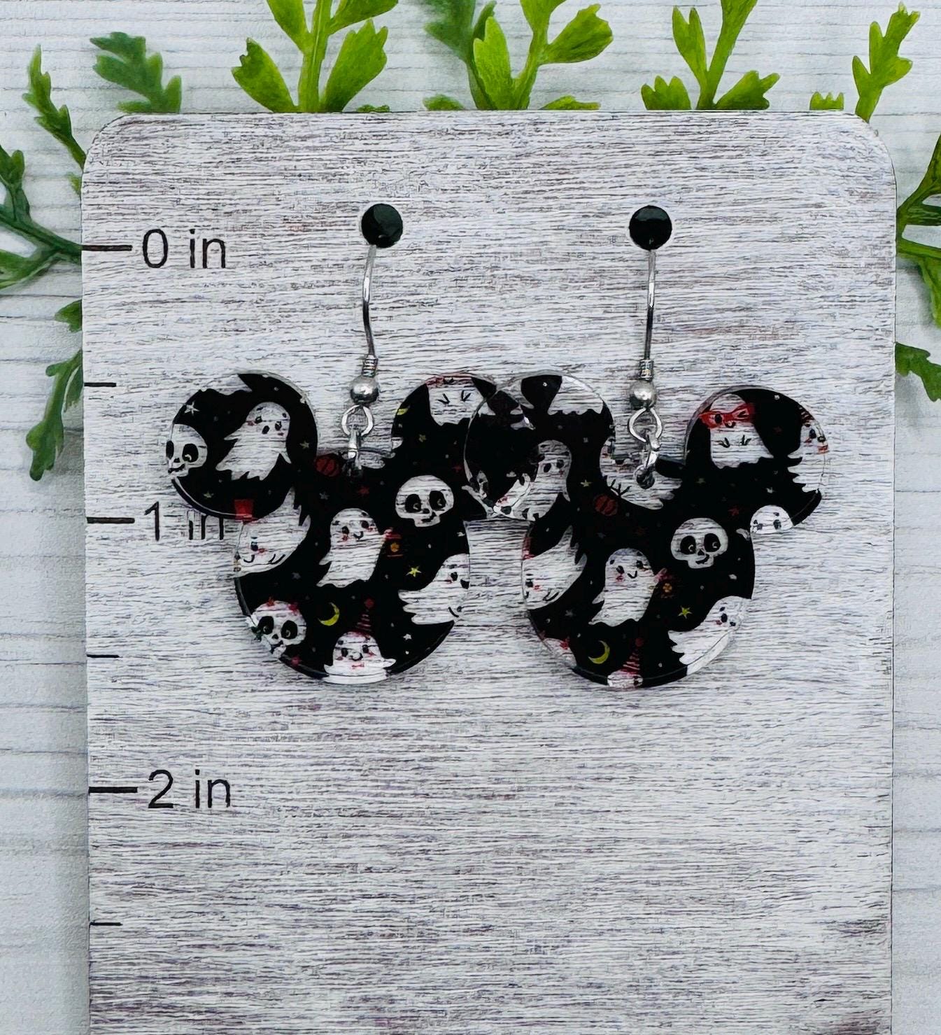 Friendly Ghosts Mouse shaped Dangle Earring, Laser cut Ghost Pattern Crystal Acrylic Earrings, Halloween earrings