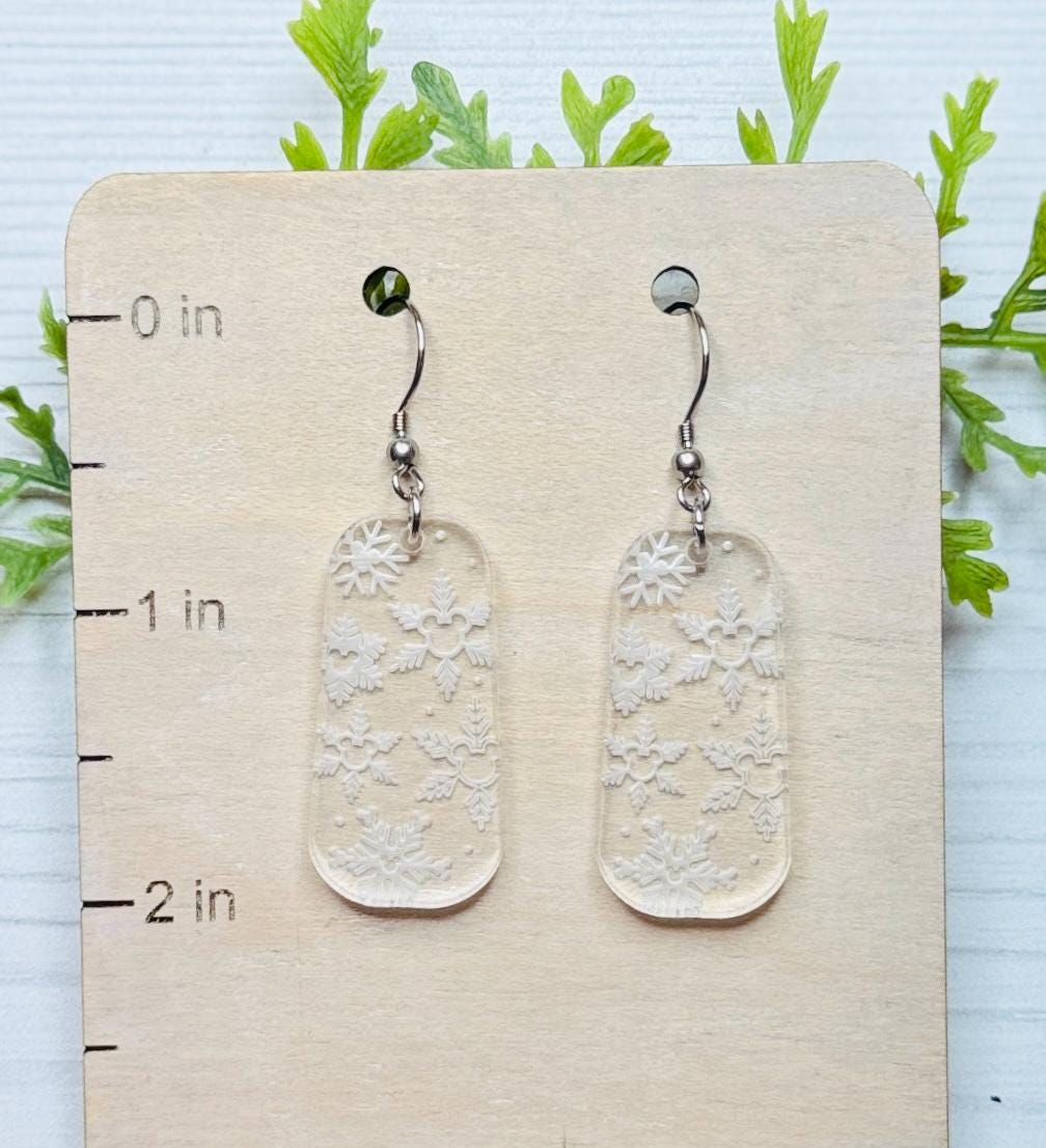 Engraved Hidden Mickey Snowflakes Dangle Earrings, Snowflake Engraved Clear Acrylic Earrings, Christmas Earrings, Snowflake earrings