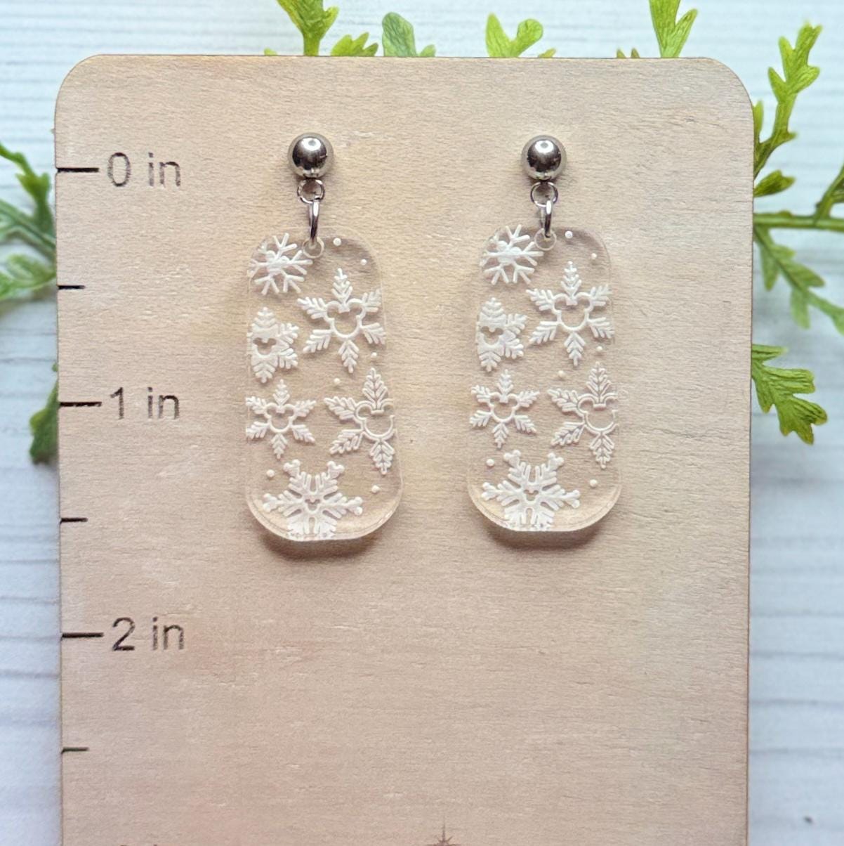 Engraved Hidden Mickey Snowflakes Dangle Earrings, Snowflake Engraved Clear Acrylic Earrings, Christmas Earrings, Snowflake earrings