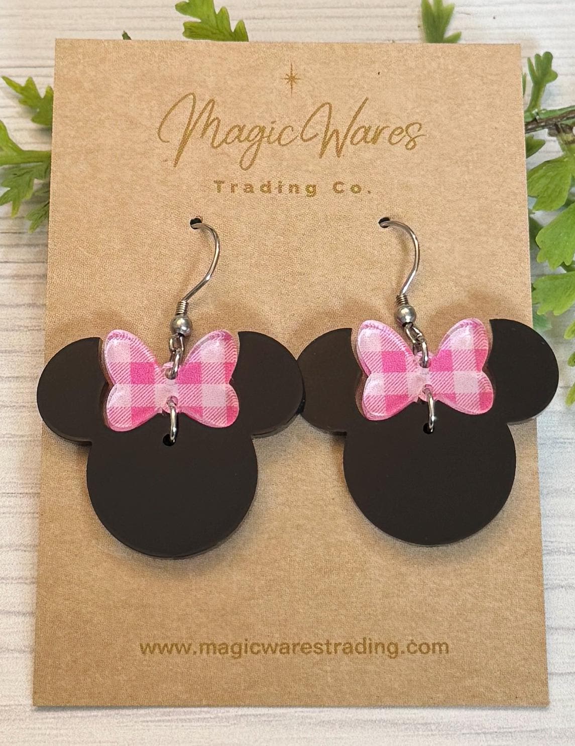 Pink Plaid Minnie, Gingham Plaid Minnie Bow Dangle Earrings, Laser cut Acrylic Earrings, Minnie Easter Earrings, Spring Earrings