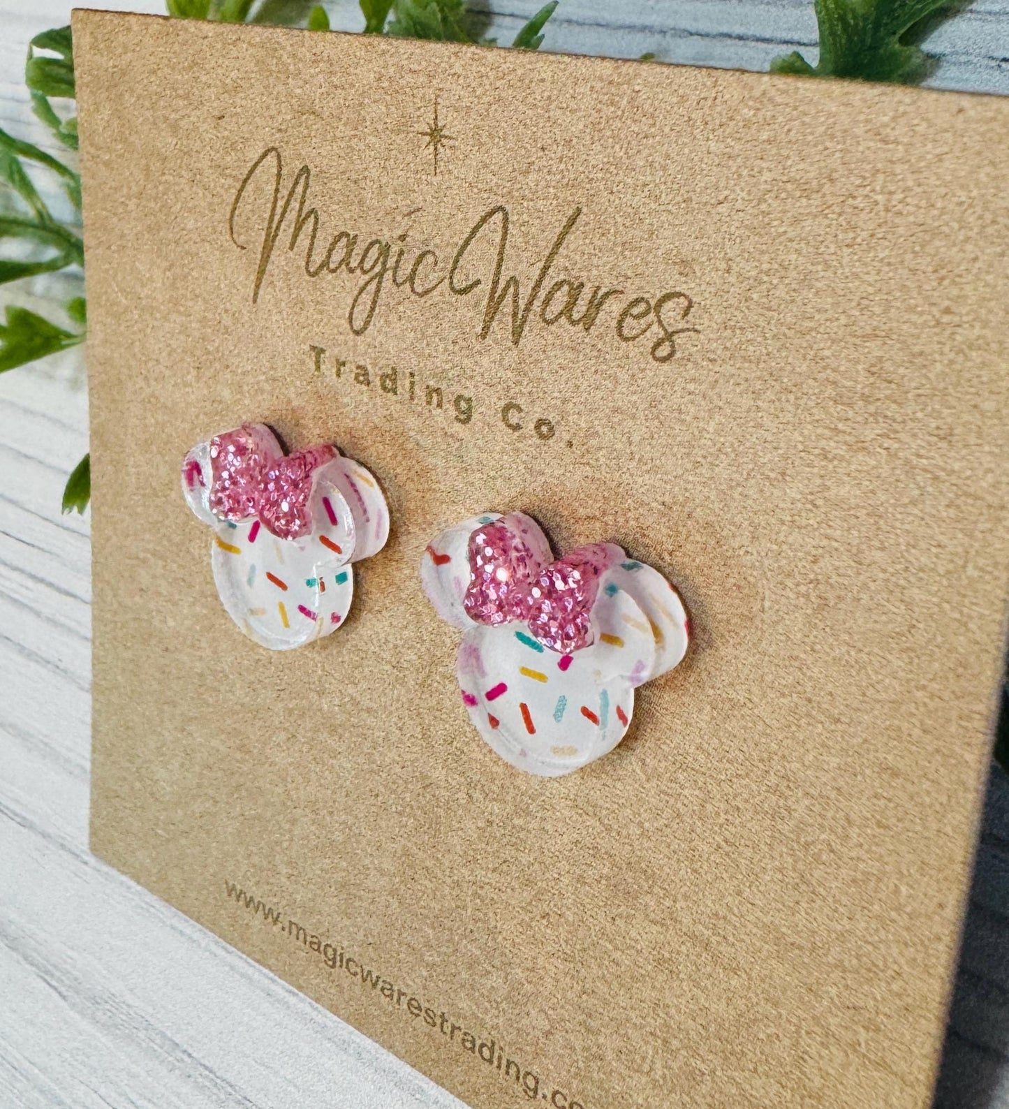 White Sprinkles Mouse head Stud Earrings with Pink Glitter Bow, Mouse Head Glitter Bow Studs, Birthday Earrings, Clip ons available