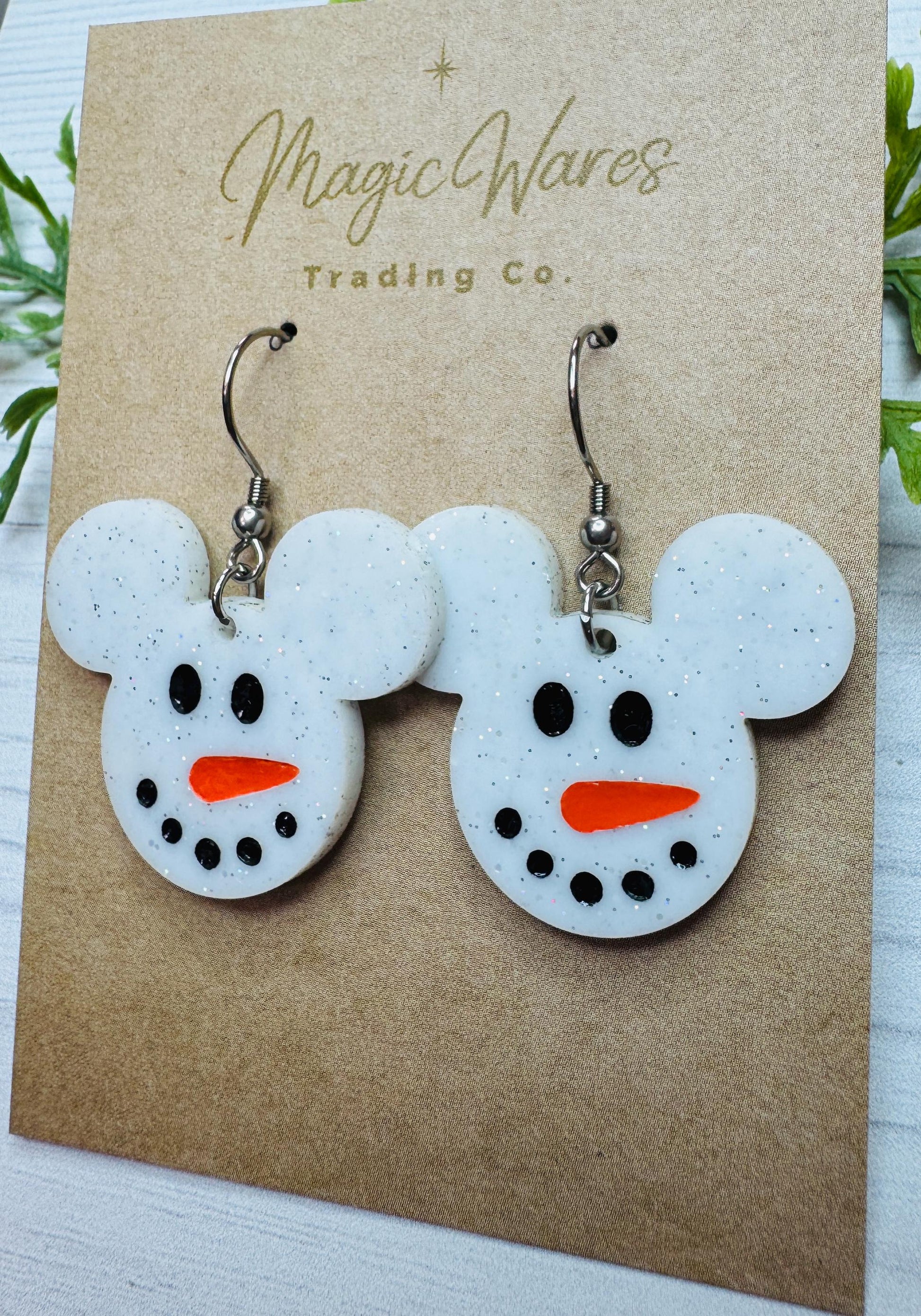 Snowman Mouse Dangle Earrings, White Glitter Acrylic Earrings, Christmas Earrings Very Merry Christmas Party, Snowman Earrings