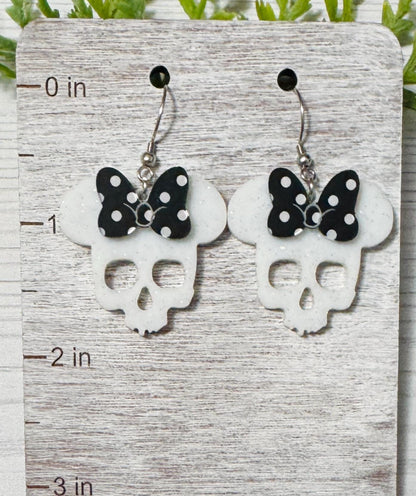 Minnie Skull White Glitter Acrylic Earrings, Black and White Polka Dot Bow Mouse Skull Dangle Earrings, Halloween Party Earrings
