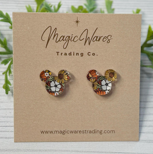 Retro Floral Stud Laser cut Crystal Acrylic Earrings, Pierced earlobe hypoallergenic post earrings, 1970s inspired Floral earrings